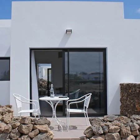 Artlab Modern Villa Lajares